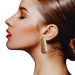 Brinco feminino Gota Martelado Dourado
