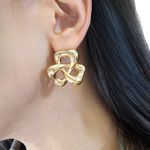 Brinco Feminino Trevo Dourado