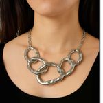 Colar Feminino Entrelaçado Prata