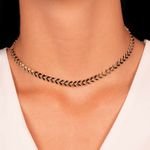 Colar choker escamas