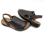 Sandália com elástico Florão Couro Marrom Levecomfort