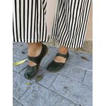 SAPATILHA EM COURO MANACA COR MILITAR COM VELCRO COD. 7548