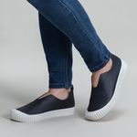 Sapatilha feminina de couro macio cor Preto fácil calçar cod. 509M0055