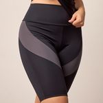 Short Rayssa – Linhas & Cores | Coleção Urban 2025