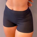 Short Nair