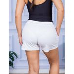 Short Canelado com Bolso Branco