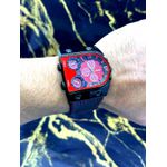DIESEL THE BRAVE FUNDO VERMELHO TODO BLACK