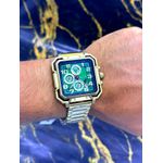 EXTRI QUADRADO DOURADO FUNDO VERDE FUNCIONAL