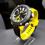 RELÓGIO G SHOCK GA 2000 PRETO COM AMARELO + GRÁTIS CORRENTE GRUMET