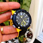 RELÓGIO G SHOCK GA 2000 PRETO COM AMARELO + GRÁTIS CORRENTE GRUMET