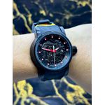 Yakuza Pulseira todo preto detalhes vermelho Automático