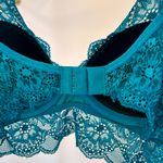 SUTIÃ COM ALÇAS LARGAS COM BOJO E ARO EM RENDA - PAVAO