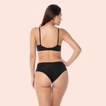 SUTIÃ SEM ARO COM BOJO MEIA TAÇA EM MICROFIBRA - PRETO