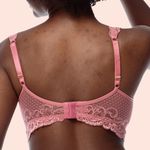 SUTIÃ COM ALÇAS LARGAS COM BOJO E ARO EM RENDA - SANDIA