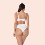 SUTIÃ SEM ARO COM BOJO MACIO TRIÂNGULO EM MICROFIBRA - BRANCO