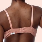 SUTIÃ MEIA TAÇA COM BOJO E ARO EM MICROFIBRA - CALLAS