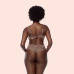 SUTIÃ MEIA TAÇA COM BOJO E ARO EM MICROFIBRA E RENDA - CASTANHO