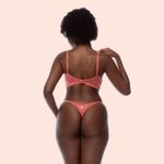 FIO STRING COM REGULAGEM EM RENDA - MADRAS