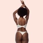 FIO STRING COM REGULAGEM EM RENDA - PEROLA