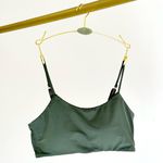 TOP SEM ARO COM BOJO REMOVÍVEL EM MICROFIBRA - VERDE MAJOR