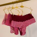 KIT CALCINHA MICROFIBRA FIO DUPLO CÓS EM RENDA - COM 03 PEÇAS - SANDIA/PIEDPOULE/FLORAL