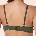 SUTIÃ MEIA TAÇA COM BOJO E ARO E COM BASE EMBUTIDA EM MICROFIBRA - VERDE MAJOR