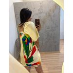 VESTIDO CURTO MANGUINHA ESTAMPADA FUNDO CLARO