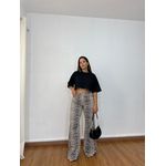 T-Shirt Cropped Gola Preta