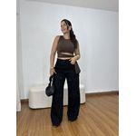 Calça Feminina Cargo Bolsos Frontais Preta