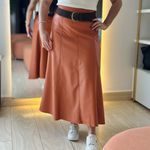 Saia Thaís Ferrugem