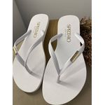 Chinelo Branco