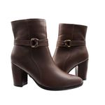 Bota Feminina em Couro Cacau Calprado