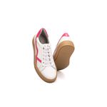 Tênis Feminino Calprado Branco em Couro Detalhe Rosa