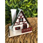 Enfeite Natalino Casinha Branca com Led 11cm