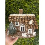 Casinha Decorativa Natal Nevada com Pinhas