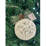 Bola Decorada Aramada Brilho Branco Com Pinha 12cm
