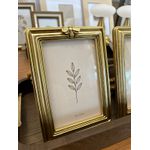 Porta Retrato Poliresina Foto 10x15cm Abelhinha 18,5x13,5cm Dourado