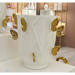 Vaso Borboletas Em Cerâmica Branco E Dourado