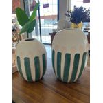 Vaso Decorativo Cerâmica Branco E Listras Verde E Off 26cm