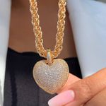 Colar de coração cravejado Linha Premium 