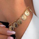 Pulseira Com Medalhas Dez Mandamentos