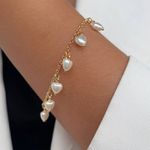 Pulseira de coração na perola 