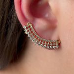 Brinco Ear Cuff Cravejado