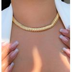 Choker De Malha Grossa 10mm de Espessura 32cm de Comprimento com 10cm de Extensor