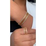 conjunto de bracelete cravejado com furos 