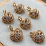 Pingente de coração com micro zircônia 