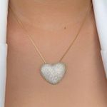 Colar de coração trabalhado na micro zircônia 