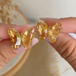 Brinco de borboleta na zircônia preta 