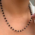 Colar detalhes preto