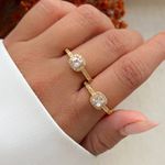 Anel quadrado cravejado (cada)